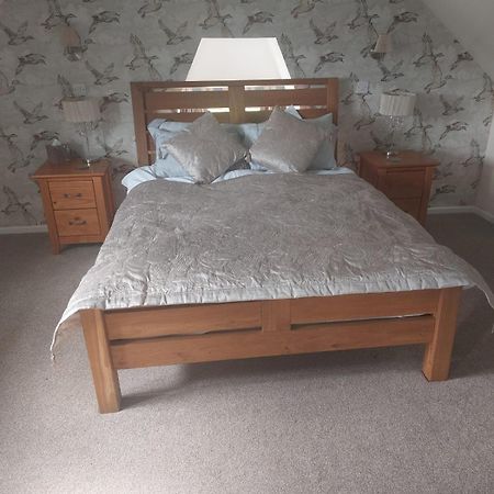 The Blue Bell Hotel Boroughbridge Buitenkant foto